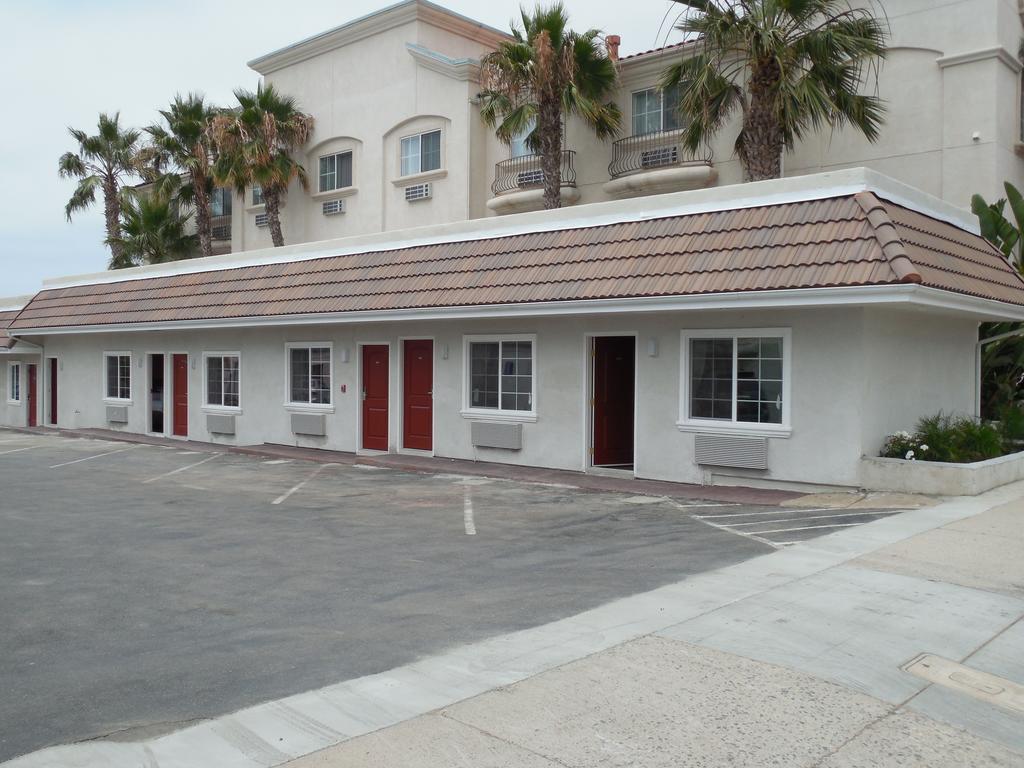 Coast Inn Οσιανσάιντ Εξωτερικό φωτογραφία