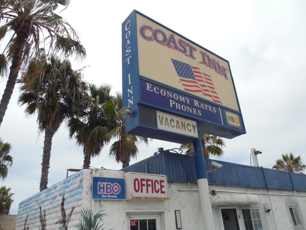 Coast Inn Οσιανσάιντ Εξωτερικό φωτογραφία